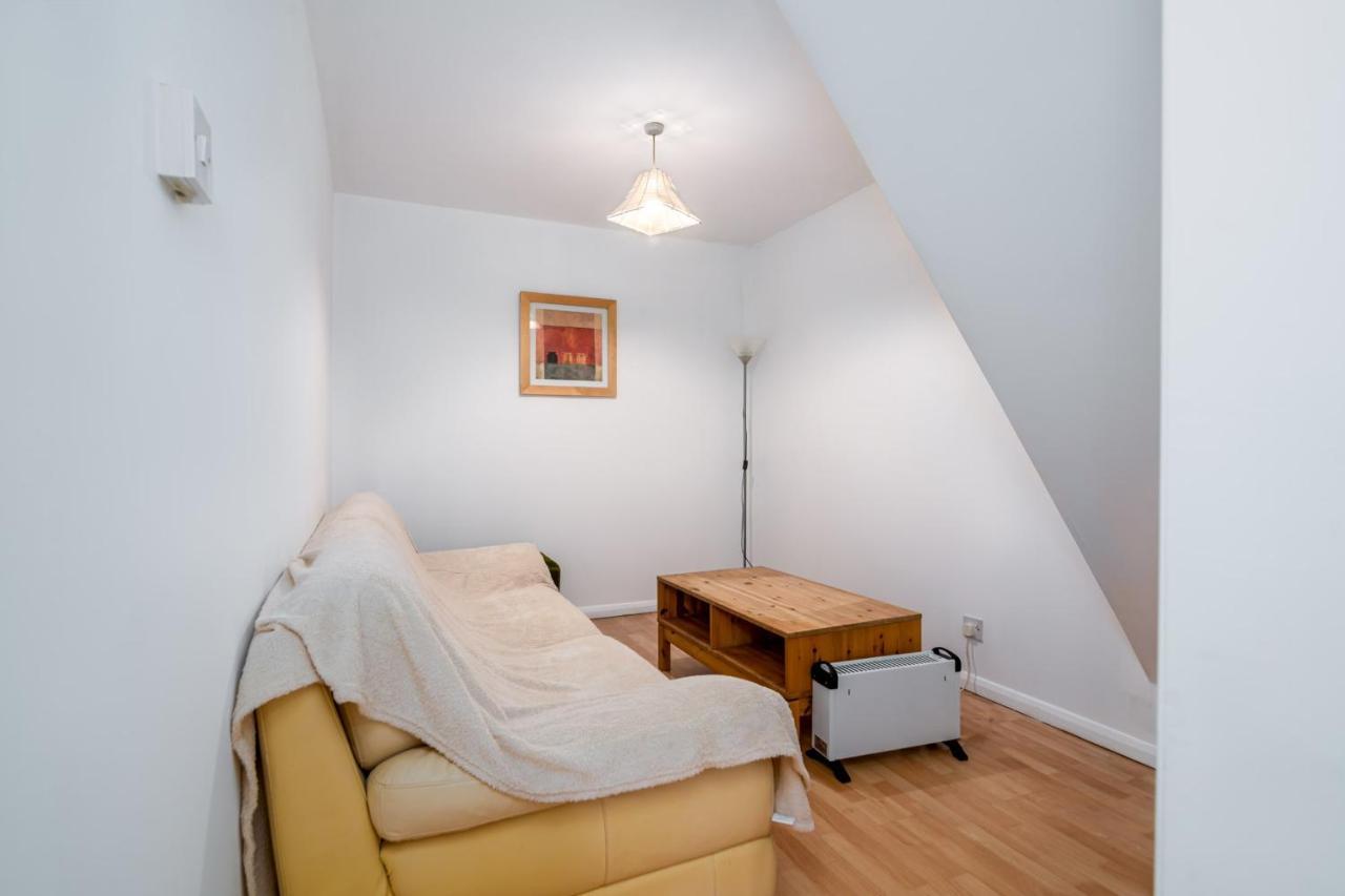 Guestready - 4Br Home In Surrey Quays Canada Water 伦敦 外观 照片